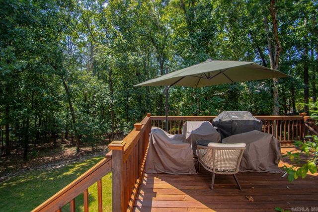 9 Picayune Court, Little Rock, AR 72211