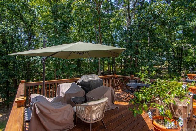 9 Picayune Court, Little Rock, AR 72211