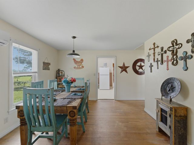 381 Bynum Road, Bowie, TX 76230