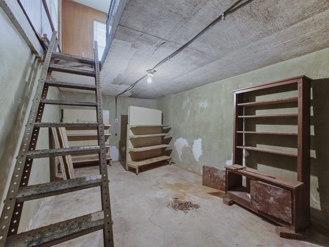 381 Bynum Road, Bowie, TX 76230