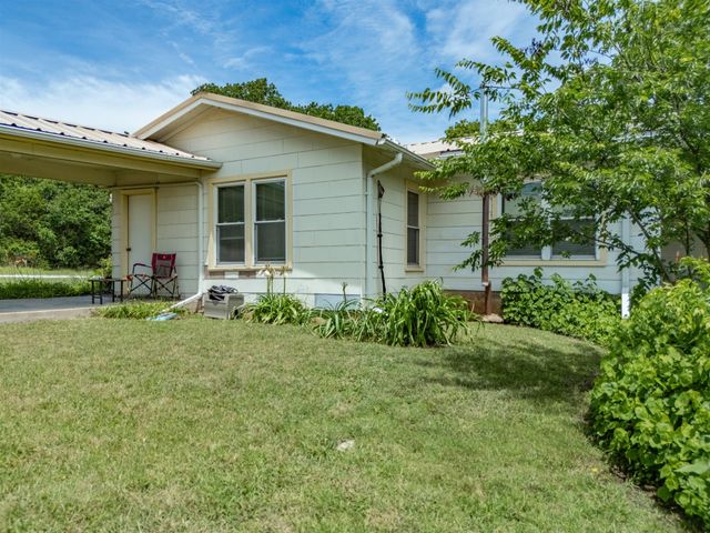 381 Bynum Road, Bowie, TX 76230