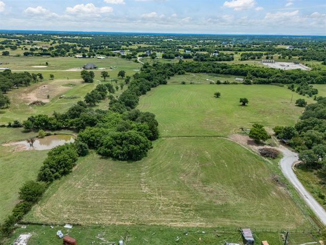 381 Bynum Road, Bowie, TX 76230