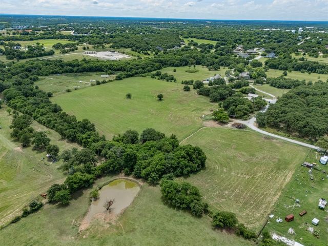 381 Bynum Road, Bowie, TX 76230