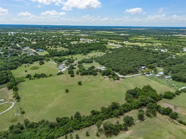 381 Bynum Road, Bowie, TX 76230