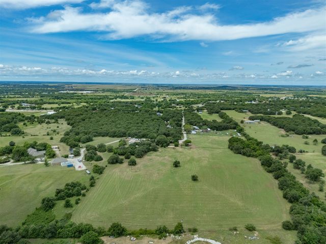 381 Bynum Road, Bowie, TX 76230