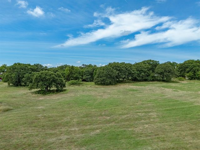 381 Bynum Road, Bowie, TX 76230