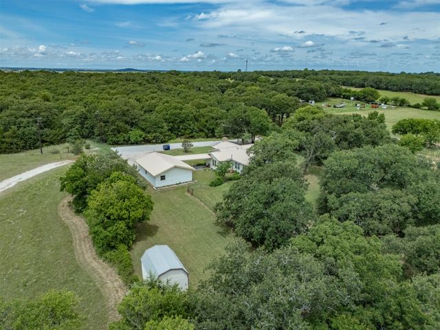 381 Bynum Road, Bowie, TX 76230