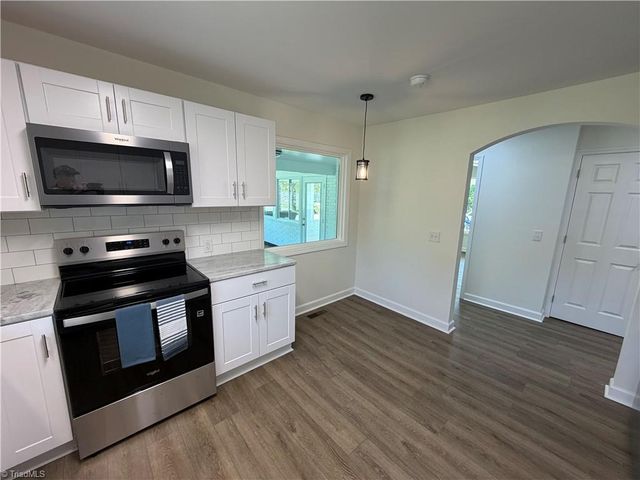 1354 Forrest Drive, Mount Airy, NC 27030