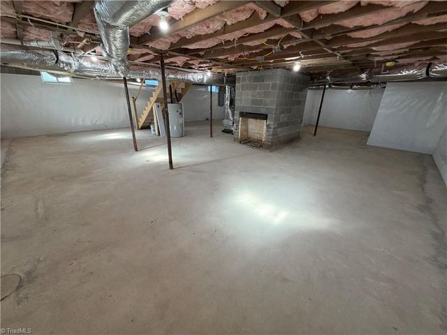 1354 Forrest Drive, Mount Airy, NC 27030