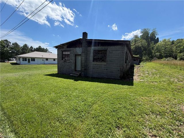1354 Forrest Drive, Mount Airy, NC 27030