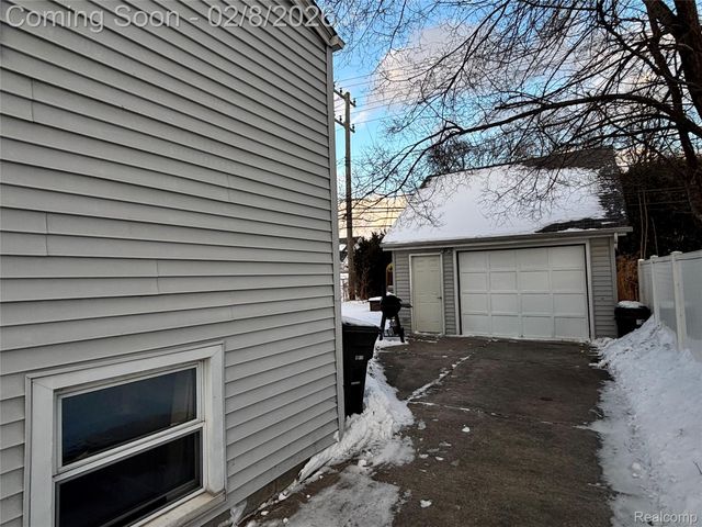 5871 Banner Street, Taylor, MI 48180