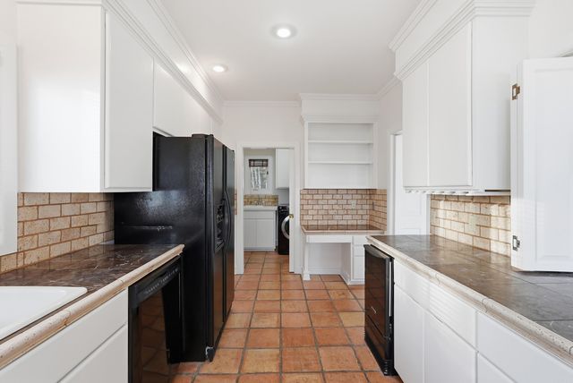 1097 Winrock Drive, Morrilton, AR 72110