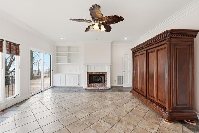 1097 Winrock Drive, Morrilton, AR 72110