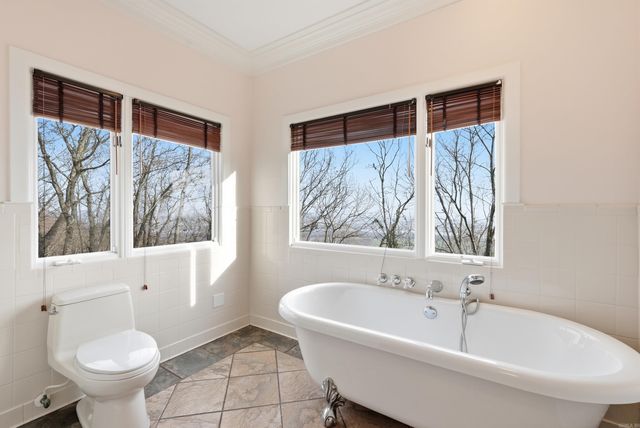 1097 Winrock Drive, Morrilton, AR 72110