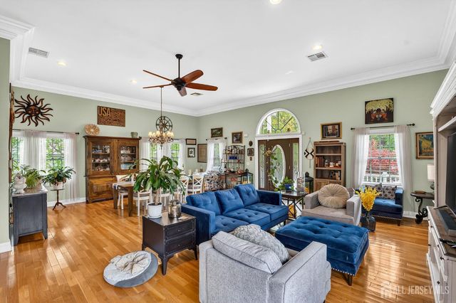 695 Spruce Road, North Brunswick, NJ 08902