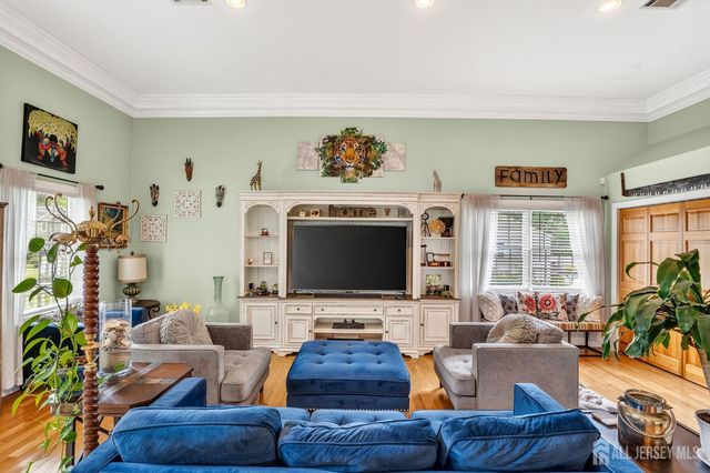 695 Spruce Road, North Brunswick, NJ 08902