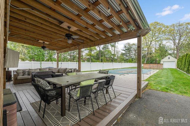695 Spruce Road, North Brunswick, NJ 08902