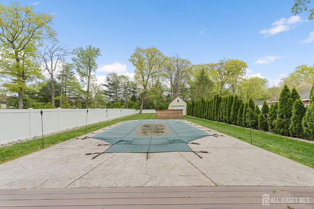 695 Spruce Road, North Brunswick, NJ 08902