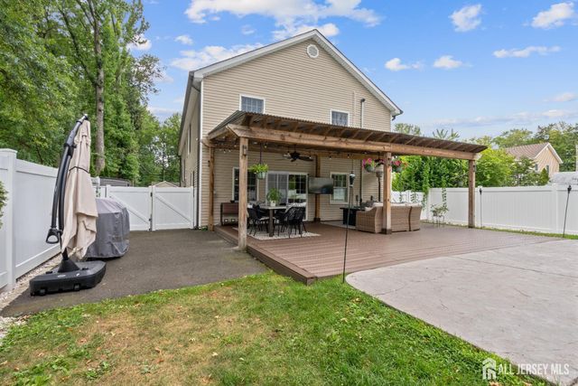 695 Spruce Road, North Brunswick, NJ 08902