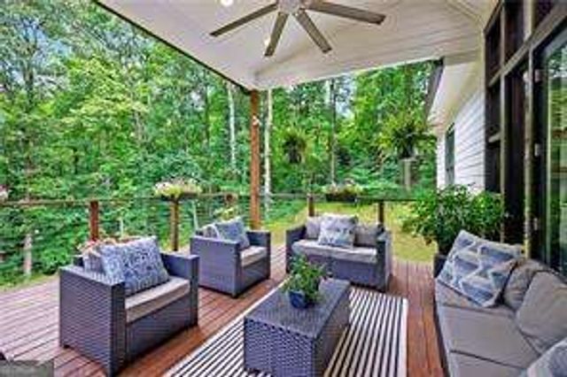 836 Bailey Woods Road, Dacula, GA 30019
