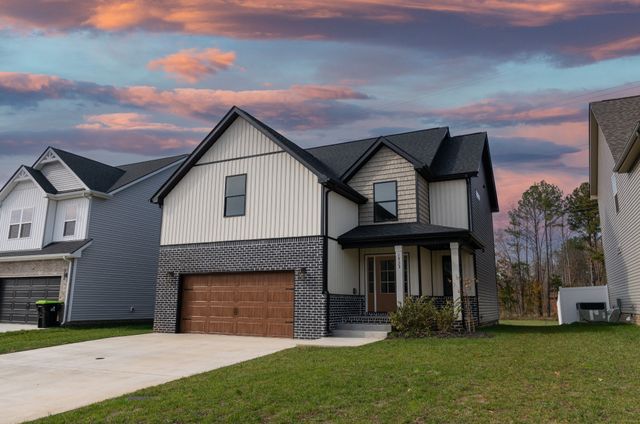 58 Hilltop, Clarksville, TN 37040