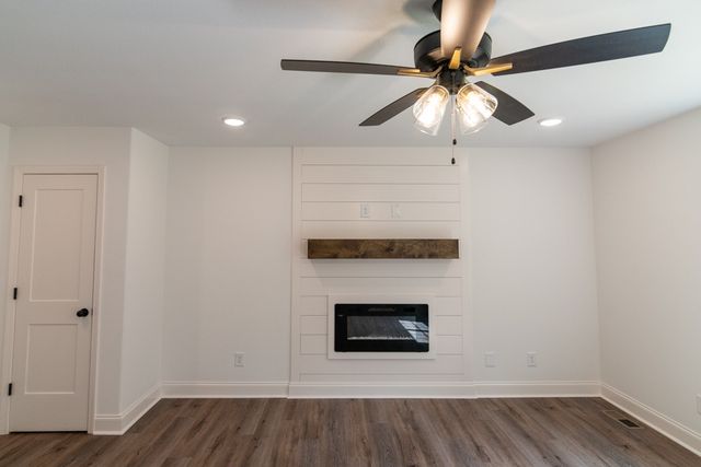 58 Hilltop, Clarksville, TN 37040