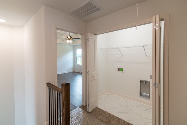 58 Hilltop, Clarksville, TN 37040