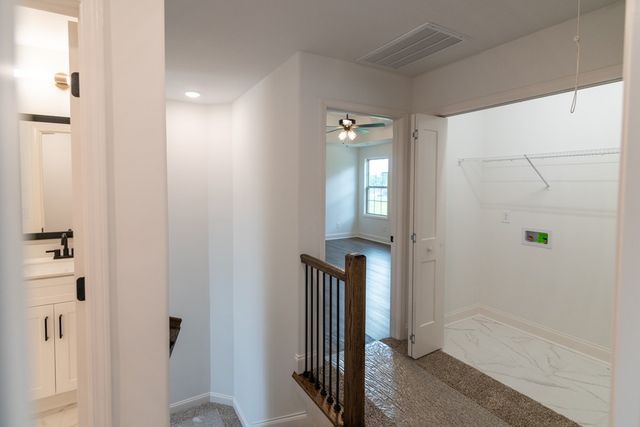 58 Hilltop, Clarksville, TN 37040