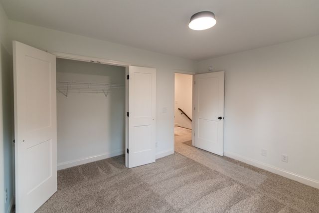 58 Hilltop, Clarksville, TN 37040