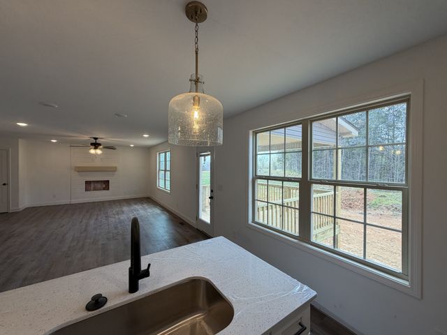 58 Hilltop, Clarksville, TN 37040