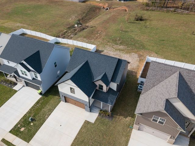58 Hilltop, Clarksville, TN 37040