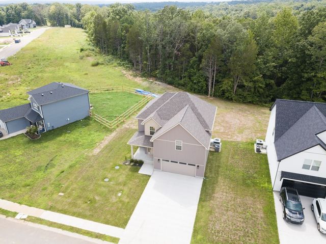 58 Hilltop, Clarksville, TN 37040
