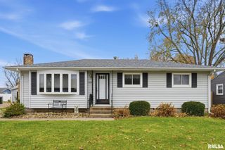 2159 W 35TH Street, Davenport, IA 52806