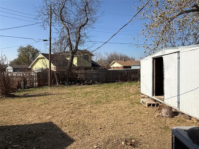 14005 Gateway Drive, Edmond, OK 73013