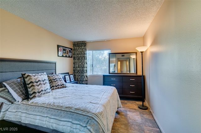 730 South Royal Crest Circle 426, Las Vegas, NV 89169