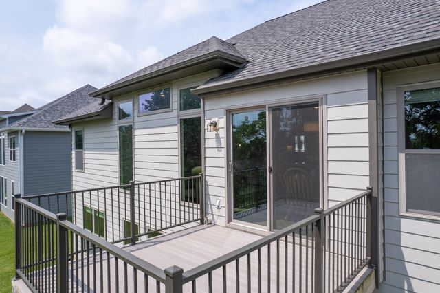 1806 STILLPOINT CT, Columbia, MO 65203