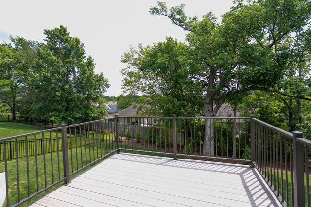 1806 STILLPOINT CT, Columbia, MO 65203