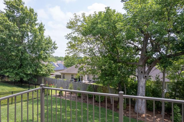 1806 STILLPOINT CT, Columbia, MO 65203