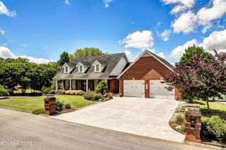 1843 River Vista Circle, Sevierville, TN 37876