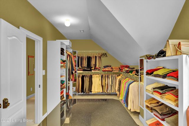 560 N Hubbards Ln, Louisville, KY 40207
