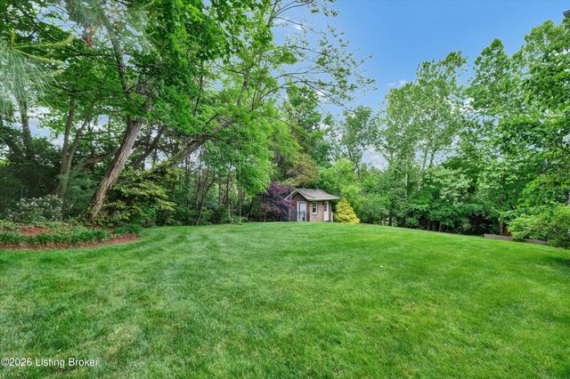 560 N Hubbards Ln, Louisville, KY 40207