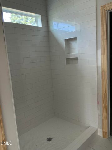 1027 N Lincoln Street, Benson, NC 27504