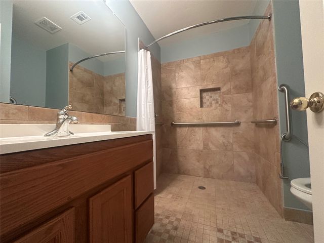 10107 Norman Court, Irving, TX 75063