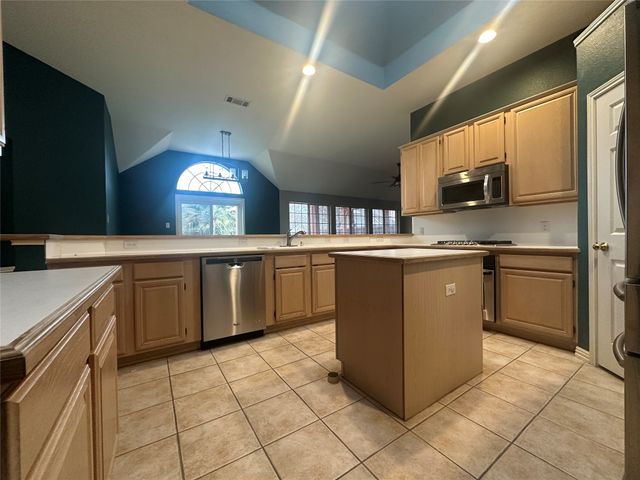 10107 Norman Court, Irving, TX 75063