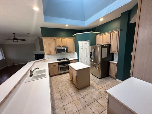 10107 Norman Court, Irving, TX 75063