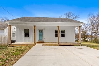1213 N Chamberlain Avenue, Chattanooga, TN 37406
