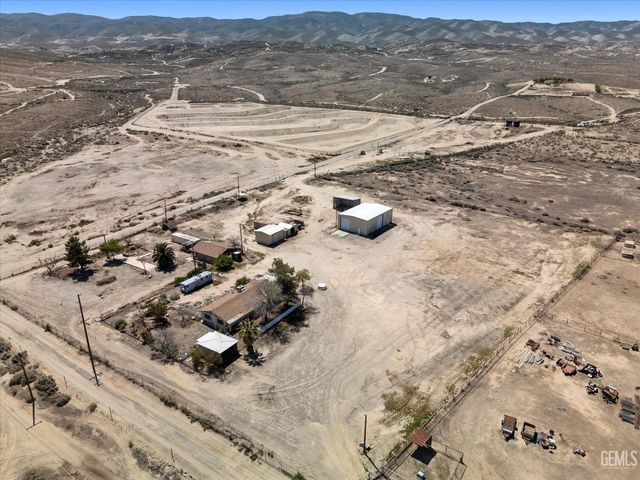 523 Kristin Street, Taft, CA 93268