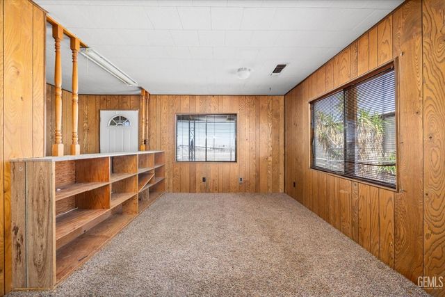 523 Kristin Street, Taft, CA 93268