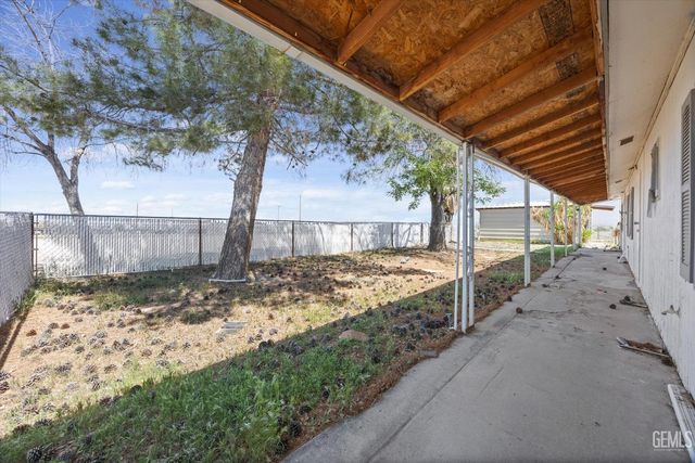 523 Kristin Street, Taft, CA 93268