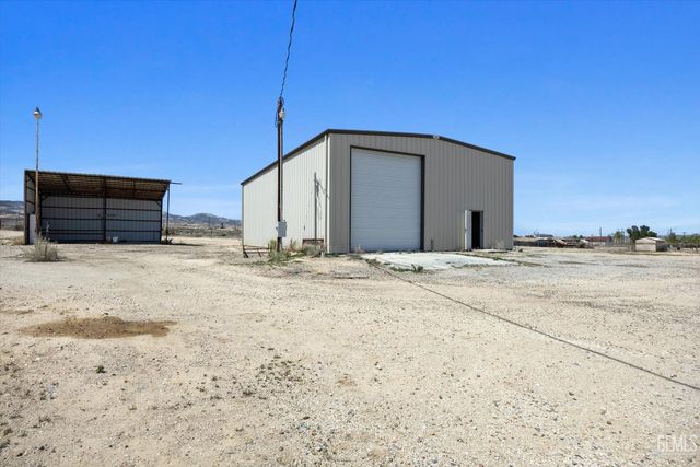 523 Kristin Street, Taft, CA 93268